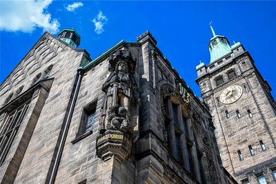 Am 9. Juni wird der Chemnitzer Stadtrat neu gewählt. Hunderte Kandidaten werden für die 60 Plätze ins Rennen gehen.