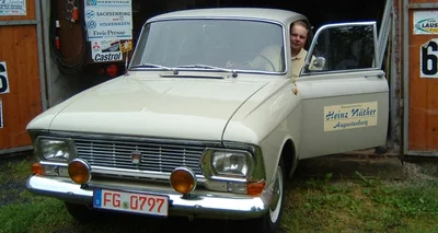 <p class="artikelinhalt">Rico Näther hat insgesamt fünf Moskwitsch, aber nur dieser von seinem Opa ist fahrbereit. </p>