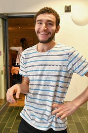 Ahmad Alasi würde gern bei der Rockoper "Jesus Christ Superstar" in Freiberg mitmachen.