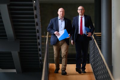 AfD bei Abstimmungen im Sächsischen Landtag nicht mehr allein: Der Parlamentarische Geschäftsführer Jan Zwerg und Fraktionschef Jörg Urban.