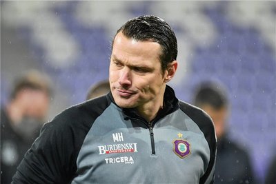 Sichtlich bedient: Aues Teamchef Marc Hensel.