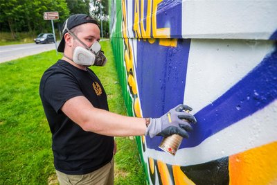 Max vom Verein Block P. hat an dem Graffiti mitgearbeitet.