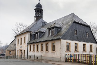 Die Gemeinde Crottendorf will dem Familienzentrum mit Sitz im Ortsteil Walthersdorf einen Zuschuss für Leitungsaufgaben gewähren. Für die Zukunft hängt aber vieles davon ab, ob auch eine neue mehrjährige Projektförderung des Bundes bewilligt wird.
