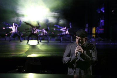 Harry Yeff aka Reeps 100, Mitschöpfer des Soundtracks der Inszenierung "Fusion", wurde als Performer zu deren Bestandteil.  