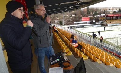Auch wenn sie nicht miteinander verwandt sind: Marcus Schädlich (links) und Bernd Schädlich gaben ein gutes Kommentatoren-Duo ab. 