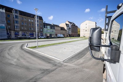 Insgesamt 43 Stellplätze sind entlang der Leipziger Straße entstanden.