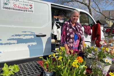 Marion Schreiter von der gleichnamigen Gärtnerei aus Goßberg ist neu auf dem Markt in Flöha.