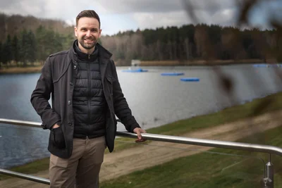 Robin Halank ist Betriebsleiter am Stausee Rabenstein in Chemnitz. Jahrelang prägte er das kulturelle Angebot in Stollberg. Dann kündigte er – zunächst ohne konkrete Perspektive.