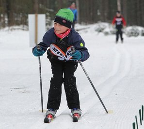Bei der Sachsenmeisterschaft in heimischen Gefilden ist Paul Müller vom WSV 08 Johanngeorgenstadt in der Nordischen Kombination der Altersklasse Schüler 10 auf Platz 5 gelandet.