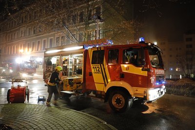 Gegen 5.30 Uhr wurde die Feuerwehr und Polizei benachrichtigt.