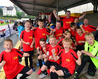 Auch wenn es sportlich nicht für die vorderen Plätze reichte, war die zweite Mannschaft des SV Barkas Frankenberg bei der Mini-WM bei bester Laune und sorgte mit spanischem Temperament für Stimmung. 