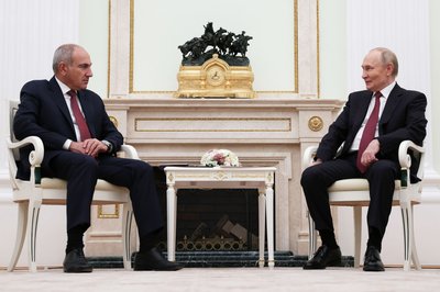 Die Wahl dürfte auch über Russlands weiteren Einfluss auf das Land im Südkaukasus entscheiden. (Archivbild) 