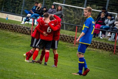 Erst in der vergangenen Woche jubelten die Langenauer Fußballer über einen 2:1-Heimsieg gegen den Hainichener FV. Im November sehen sich beide Teams im Kreispokal wieder.