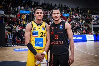 NICHOLAS TISCHLER: Er hat gemeinsam mit seinem Bruder Geschichte geschrieben. Als Brandon (links) für knappe zwei Minuten für Ludwigsburg auf dem Feld stand, war das erste Duell von Zwillingen in der BBL perfekt. Mehr passierte aber auch nicht. Alle Fans und auch die Trainer wünschen Sommerneuzugang Nicholas Tischler endlich den Durchbruch in Chemnitz. Der Zug zum Korb, der ihn vergangene Saison in Braunschweig noch auszeichnete, ist komplett verschwunden. Note: 3.