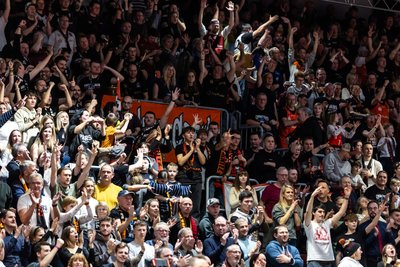 Die Chemnitzer Fans werden in Spiel zwei der Play-ins ein entscheidender Faktor sein.