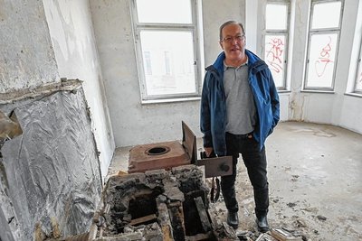 Sevki Sensoy hat mit seiner Firma das Haus bei einer Auktion gekauft. Die Sanierung soll etwa ein Jahr dauern. Noch ist unklar, wann er loslegen kann.