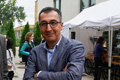 Cem Özdemir. 