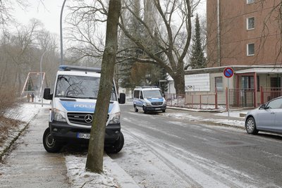 Auch das Asylbewerberheim an der Straßburger Straße wurde durchsucht.
