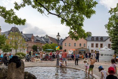 Auf einen gut gefüllten Marktplatz hoffen die Veranstalter auch für das diesjährige Sommerfest in Elterlein.