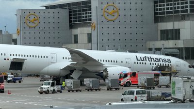 Das Flugzeug soll jetzt untersucht werden.