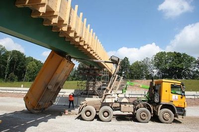 Hier blieb im Juni ein Laster hängen.