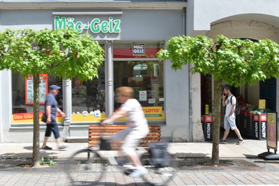 Die Zukunft des Mäc-Geiz-Geschäftes in der Freiberger Erbischen Straße ist derzeit offen.