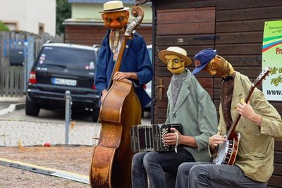 Für viel Humor und Begeisterung bei den Zuschauern sorgte das Dresdner Stadtschlepp mit lustiger Straßenmusik.