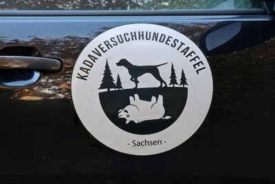 Nicht jeder Jagdpächter ist begeistert, wenn er Christian Thomas Müller mit Waffe und Jagdhund in seinem Revier antrifft.