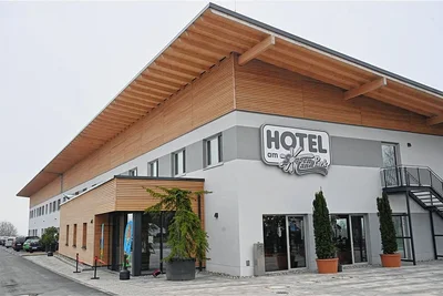 Vor einem Jahr ist das Hotel am Sonnenlandpark in Lichtenau eröffnet worden. Es gibt knapp 4000 Übernachtungen. 