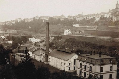 Das Annaberger Gaswerk an der Talstraße kurz nach seinem Bau.
