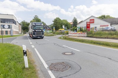 Am Mittwochmittag rollte der Verkehr auf der B 101 am Ortseingang von Scheibenberg wieder.