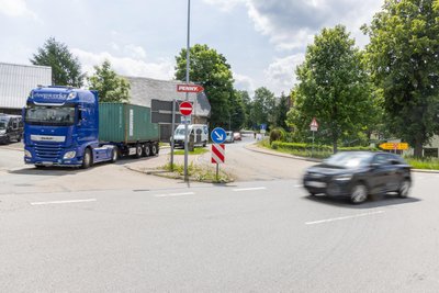 Ab Dienstag ist die Crottendorfer Straße in Scheibenberg vom Abzweig von der B 101 (Foto) bis zum Ortsausgang gesperrt.