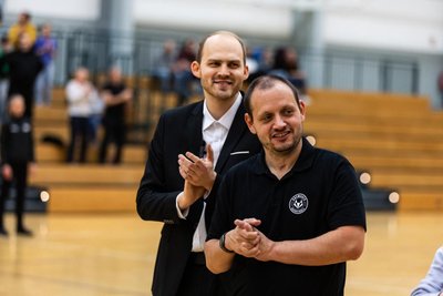 Thomas Seltner (vorn) übernimmt ab sofort wieder das Cheftraineramt bei den Chemcats von Mika Scheidemann (hinten).
