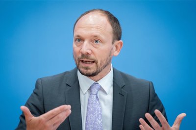 Die AfD höhlt die demokratischen Institutionen des Staats aus, sagt Marco Wanderwitz (CDU).