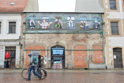 Vom künftigen Welterbezentrum in Freiberg steht aktuell nur die historische Fassade.