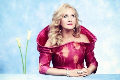 Simone Kermes singt am Ostermontag in Bad Elster Lieder von Barock bis Rammstein.