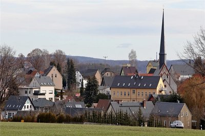 Blick auf Dennheritz. Der Ort hat für 2022 einen gut gefüllten Veranstaltungskalender. 
