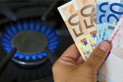 Ab Januar müssen Kunden der Stadtwerke Freiberg deutlich mehr für Erdgas und Strom bezahlen. Ein Teil der Mehrkosten soll vom Bund durch die Dezemberhilfe und Preisdeckel kompensiert werden. 