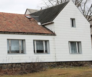 Der ehemalige Kindergarten könnte zum Vereinshaus von Görbersdorf werden. Zunächst muss das Gelände vermessen werden. 