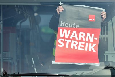Verdi plant am Freitag einen Warnstreik im Busverkehr im Erzgebirge.