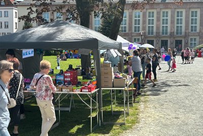 Der neue Veranstaltungsort für das Bürgerfest hat offenbar auch seine Vorzüge, weil er nicht unmittelbar an der Straße liegt.