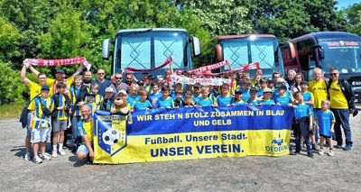 Insgesamt umfasste die Reisegruppe des Oederaner SC 85 Personen. Kinder, Eltern und Großeltern erlebten einen spannenden Tag.