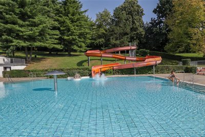 Das Nichtschwimmerbecken soll in einem zweiten Sanierungsabschnitt an die Reihe kommen. Doch das Geld dafür könnte knapp werden.