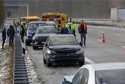 Auf der A4 gab es am Freitag gleich mehrere Unfälle. 