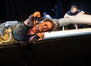 Christian Schmidt als König Ödipus. 