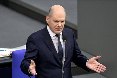 Aktuelle Stunde im Bundestag: Olaf Scholz erklärt seine Haltung zur Taurus-Lieferung in die Ukraine.
