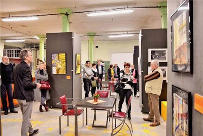 Schon während der Eröffnung der Sonderausstellung "Wollansichten" hatten sich viele Besucher eingefunden. 