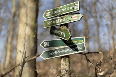 Der Rudolf-Zimmermann-Weg ist nach dem Rochlitzer Tierfotografen benannt.