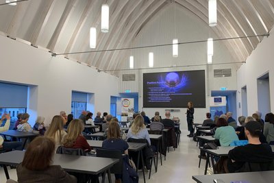 Die erste Veranstaltung im Audimax der Dualen Hochschule Plauen besuchten über 50 Zuhörer.