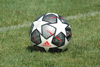 Zwischen dem 1. FFC Chemnitz und dem DFC Westsachsen Zwickau rollte der Ball am Sonntagnachmittag nicht.